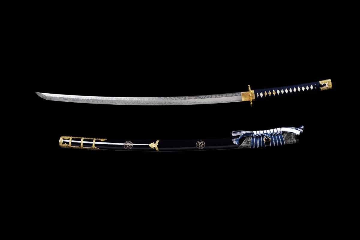 Hand Forged Battle Ready Clay Tempered L6 Steel Hitatsura Hamon Blade Japanese Katana Samurai Tachi Sword