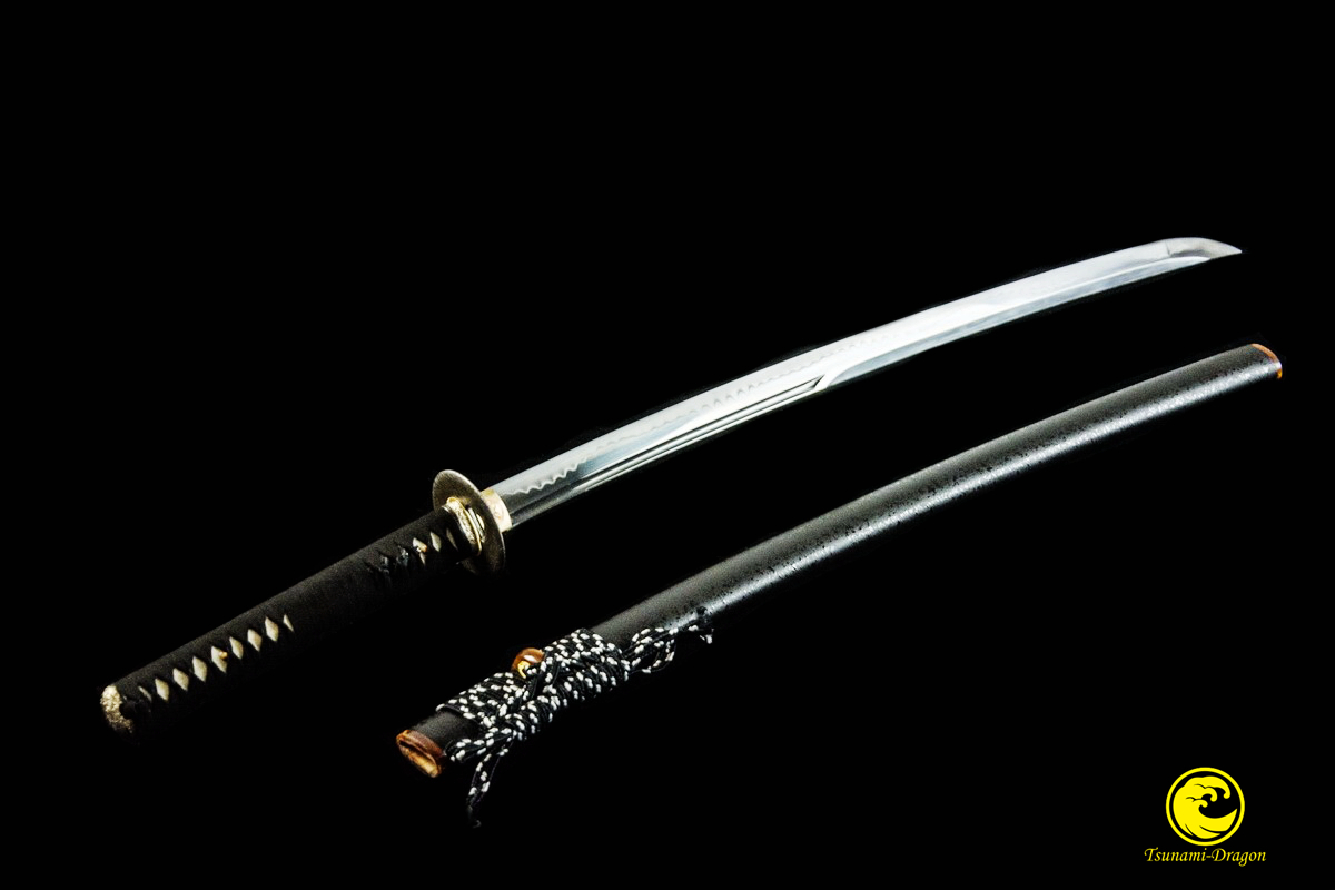 Clay Tempered T10 Steel Japanese Samurai Katana Sword Unokubi Zukuri O-kissaki Shinken