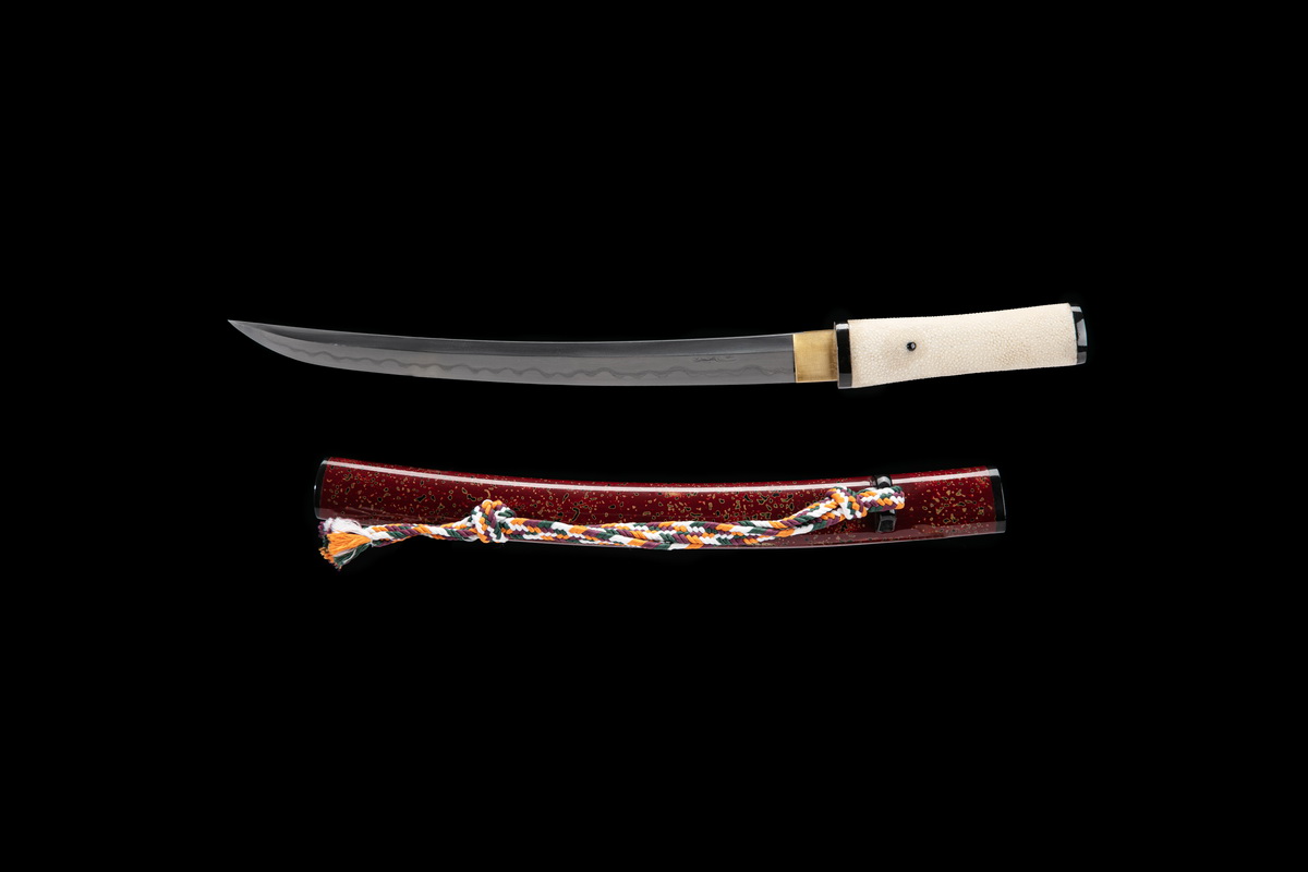 Janpanese Tanto Shobu Zukuri Clay Tempered Folded Steel Kobuse Blade Sword